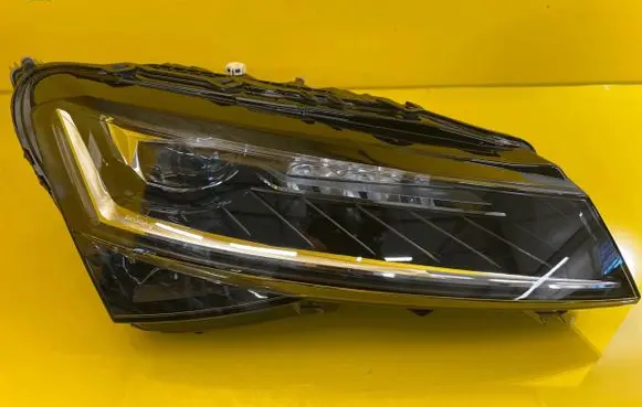 Skoda Superb B8 (3V) Headlight/headlamp 3V1941016E
