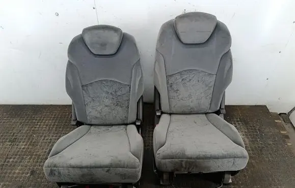 Peugeot 807 Second row seats