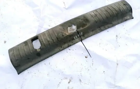 Other trunk/boot trim element