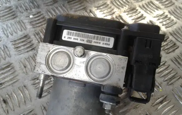 Renault Modus ABS Pump 0265800329