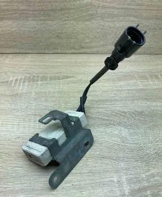 Toyota Yaris Coolant fan relay 2468106110B