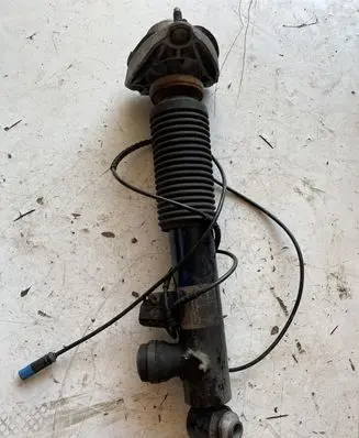 BMW X5 F15 Rear shock absorber/damper 686786701