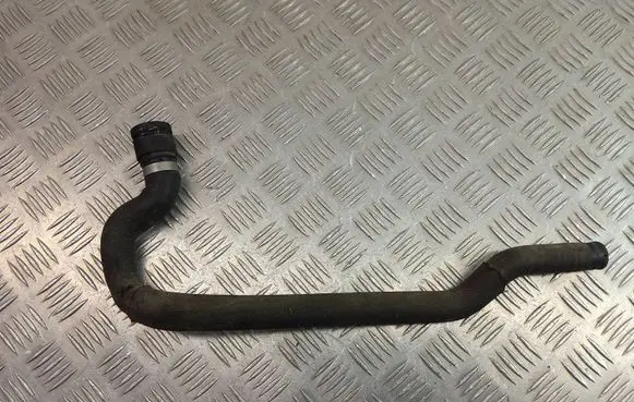 BMW 5 F10 F11 Engine coolant pipe/hose 9226749