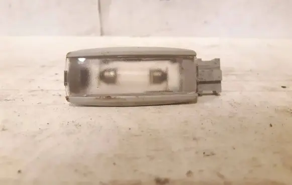 Volkswagen PASSAT B6 Other interior light 1K0947109