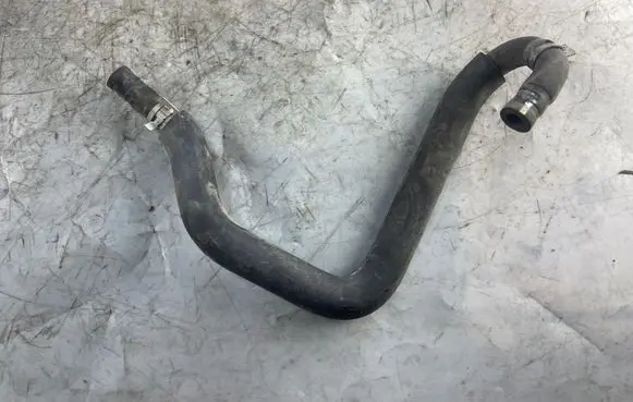 Toyota Corolla E120 E130 Engine coolant pipe/hose