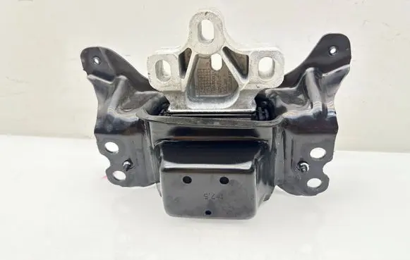 Volkswagen Golf VIII Gearbox mount 5Q0199555AD