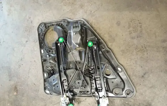 Porsche Cayenne (92A) Rear window lifting mechanism without motor 7P5839756B