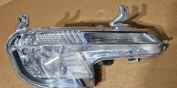 Peugeot 508 Front fog light 9670476180 46900999