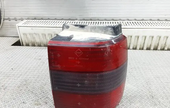 Volkswagen PASSAT B4 Rear/tail lights 3A9945112B