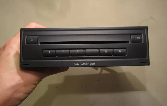 CD/DVD changer