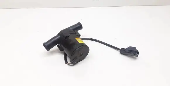 Volvo V70 Electric auxiliary coolant/water pump 9013378B