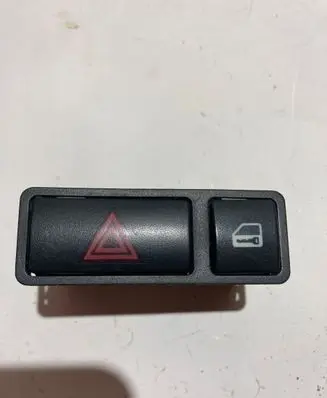 BMW X5 E53 Hazard light switch 368920