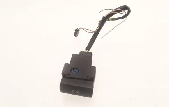 Toyota Corolla E120 E130 Air conditioning (A/C) switch 153635