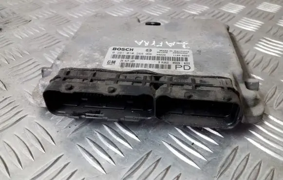 Opel Zafira A Engine control unit/module 0281010268 24417169