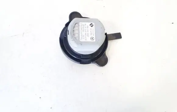 Mercedes-Benz GL X164 Interior temperature sensor a2048702751 2941000502