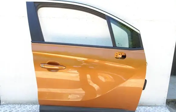 Opel Crossland X Front door 