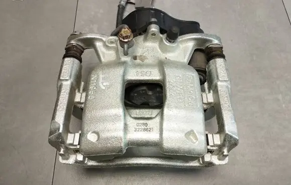 Volkswagen Amarok II Rear brake caliper A2221601287051