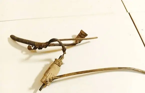 Peugeot Bipper Windscreen/windshield washer pump