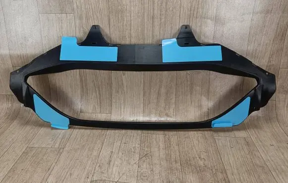 Porsche Macan (95B) Rear bumper mounting bracket 95B807883A