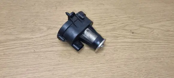 BMW 3 E90 E91 Intake manifold valve actuator/motor 7811299