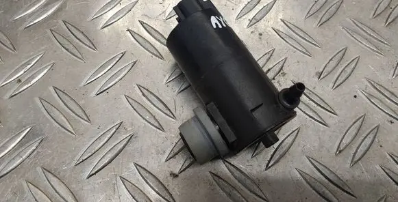 Toyota Aygo AB40 Windscreen/windshield washer pump 1032550001