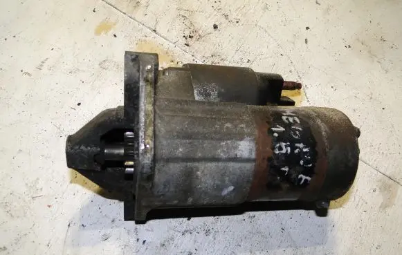 Renault Laguna III Starter motor 8200584675