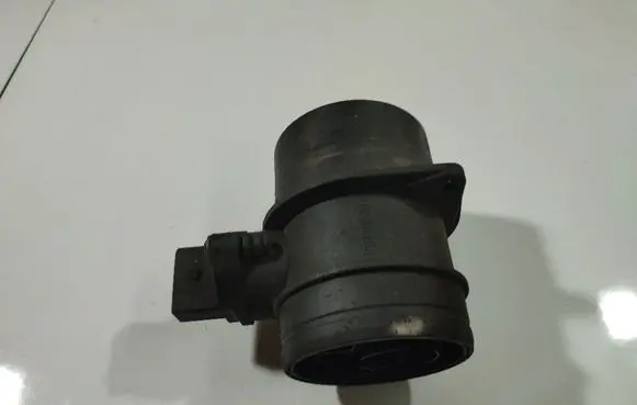 Volkswagen Touareg I Mass air flow meter 0281902461