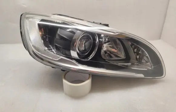 Volvo V60 Headlight/headlamp 31420109