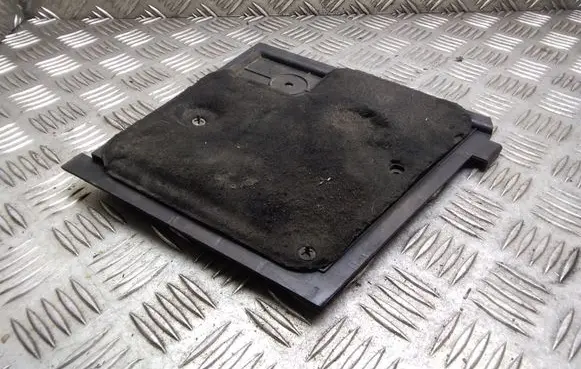 Volkswagen Transporter - Caravelle T5 Battery tray heat shield 7H0915438A