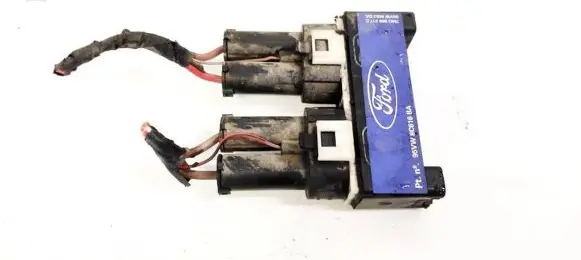 Volkswagen Sharan Coolant fan relay 7M0000317C 95VW8653DA