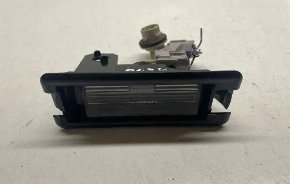 Mitsubishi Space Star Number plate light 1405