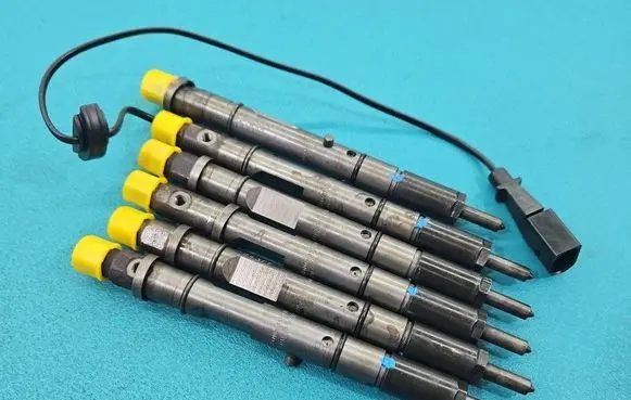 Audi A6 S6 C5 4B Fuel injector 0432133793 IMPRK1564377