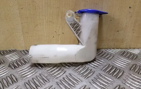 Ford Mondeo MK IV Window washer liquid tank fill tube 6M2117B644AC