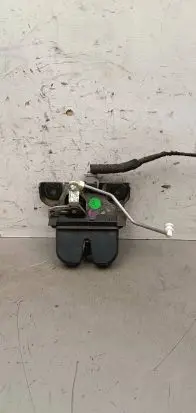 Audi A3 S3 8L Tailgate/trunk/boot lock/catch/latch 8L0827520C