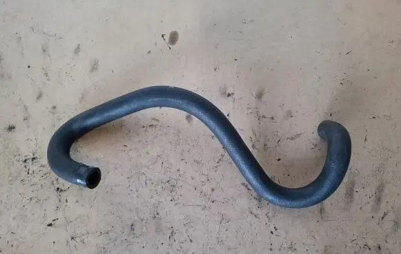 Volvo XC90 Engine coolant pipe/hose 30740267