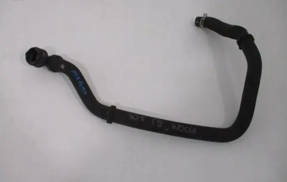 Peugeot 308 Engine coolant pipe/hose HSR22944