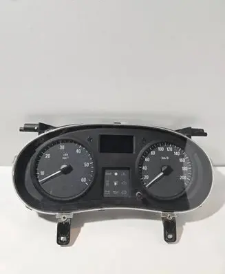 Renault Trafic II (X83) Speedometer (instrument cluster) P8200390135 216788839 NS8100507A