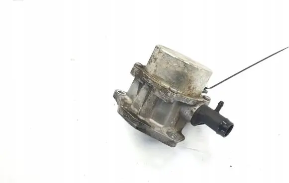 Renault Megane III Vacuum pump 146505272R
