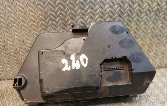 Mercedes-Benz S W220 Door control unit/module 2208215058