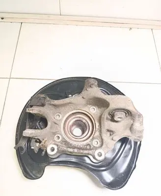 Audi e-tron Rear wheel hub spindle/knuckle 4KE505432C