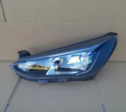 Ford Focus Headlight/headlamp