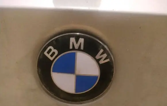 BMW 3 E90 E91 Manufacturer badge logo/emblem 
