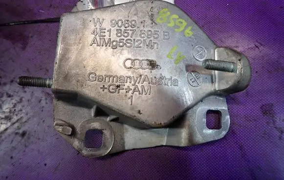 Audi A8 S8 D3 4E Dashboard 4E1857895B