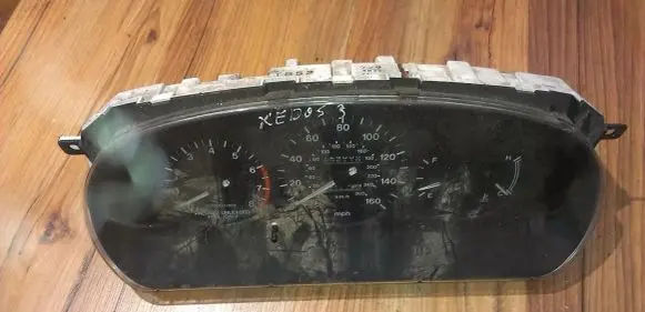 Mazda Xedos 9 Speedometer (instrument cluster)