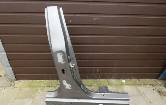 Mercedes-Benz GLA W156 X156 Pillar (middle) 