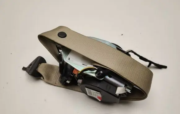Mercedes-Benz ML W166 Rear seatbelt A1668603185