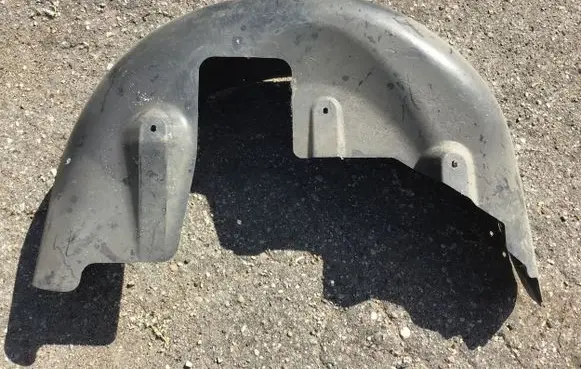 Volvo XC70 Rear arch fender liner splash guards 8620873
