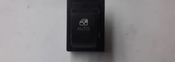 KIA Ceed Electric window control switch 935751H100