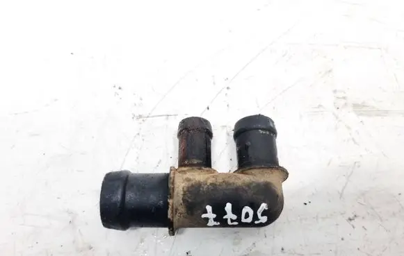 Engine coolant pipe/hose