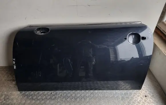 Door (2 Door Coupe)